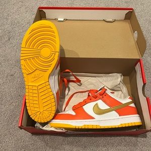 Nike Dunk Orange Metallic